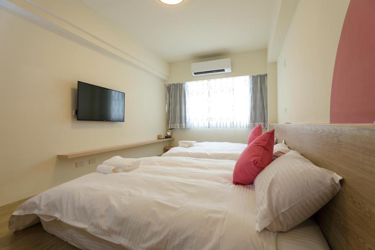 Colorful Balloons Homestay Маґун Екстер'єр фото