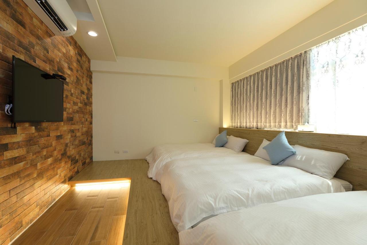 Colorful Balloons Homestay Маґун Екстер'єр фото